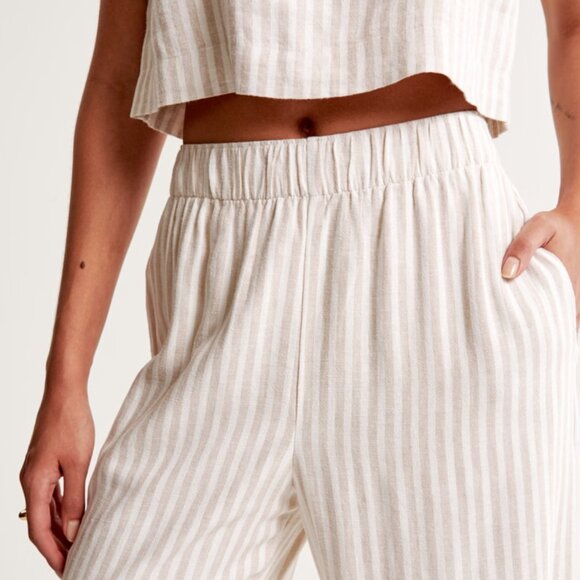 Abercrombie & Fitch Linen-Blend Pull-On Pant - Picture 11 of 12